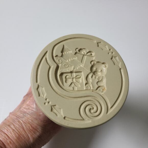 Brown Bag Santa  Claus  Sleigh  Teddy Bear Cookie Stamp Press 1998 Holiday - Picture 8 of 8